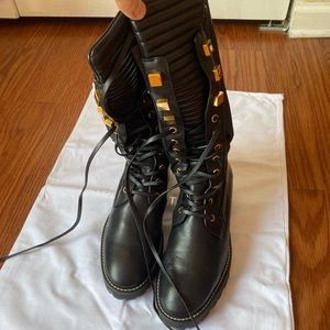 Stuart Weitzman boots